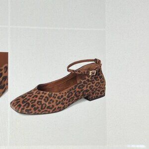 Seychelles® Leopard Flats, Leather, Size 8, Like New